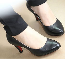 蓓琳達(dá)女鞋 產(chǎn)品 產(chǎn)品介紹 最新產(chǎn)品信息